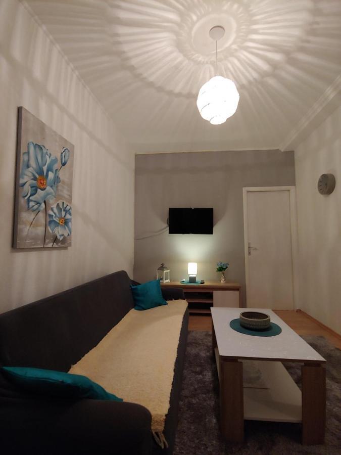 Apartments Tulipan - With Free Private Parking Garage Mostar Exterior foto