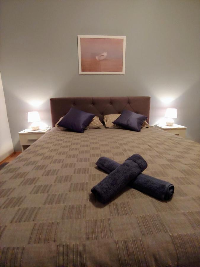 Apartments Tulipan - With Free Private Parking Garage Mostar Exterior foto